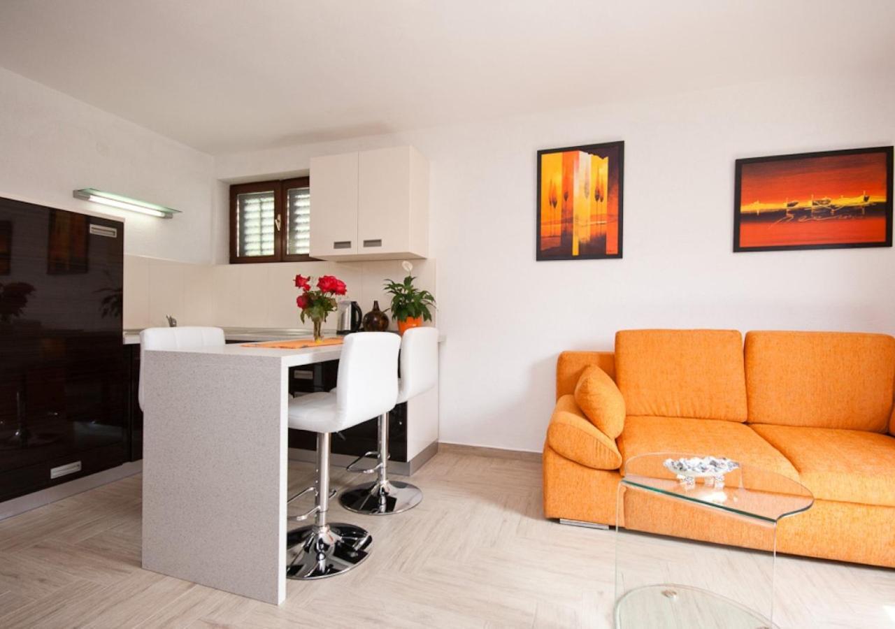 Apartments Bozo Baška Eksteriør bilde