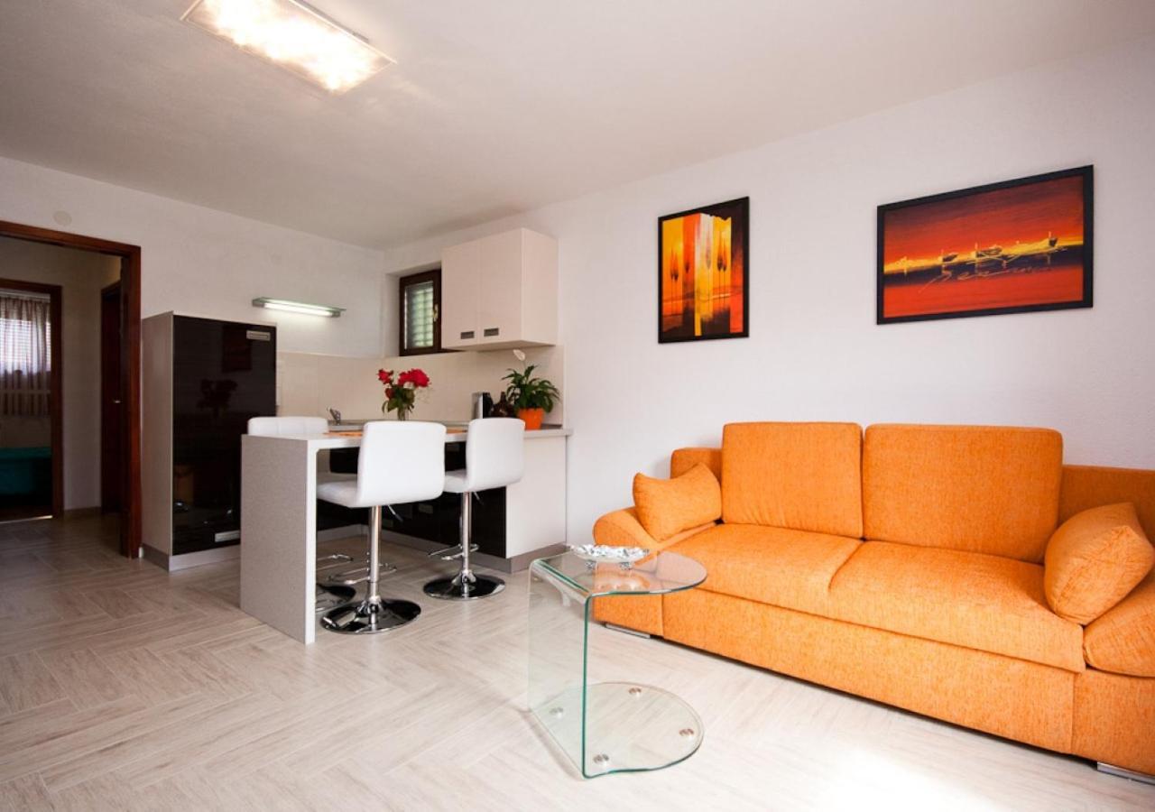 Apartments Bozo Baška Eksteriør bilde